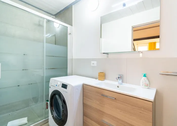 Gina Lägenhet Bologna