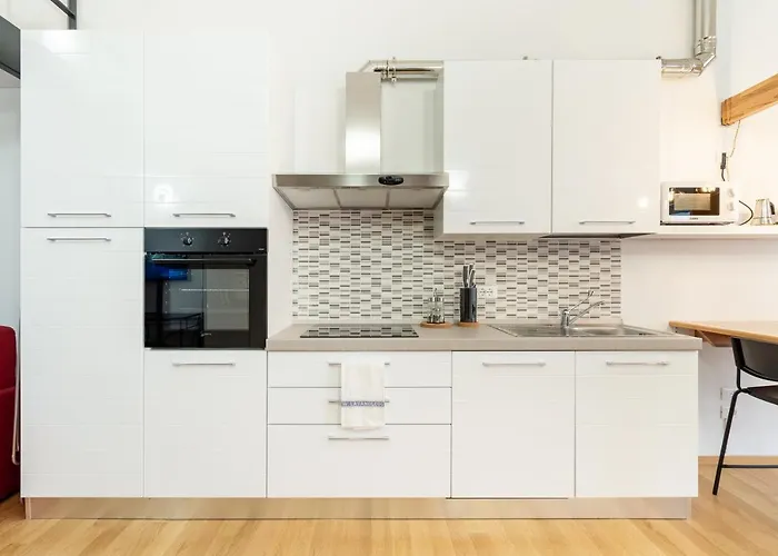 Gina * بولونيا